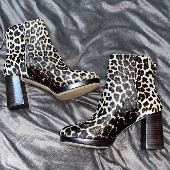 🍂Sanctuary Razzle Leopard Print Calf Hair Block Heel Booties! - Picture 5 of 8